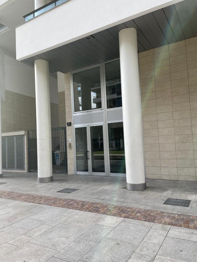 米兰House Promenade Santa Giulia公寓 外观 照片